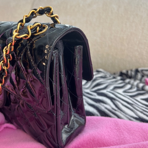 RARE CHANEL DOUBLE FACE PATENT BLACK - Picture 5 of 6